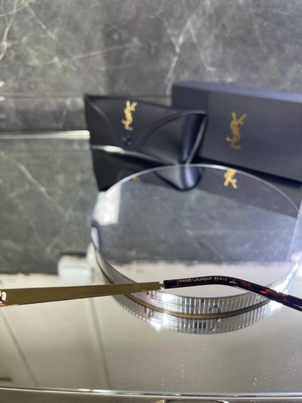 Yvesaintlaurent Ovla Metal Çerçeve Yeşil cam 724