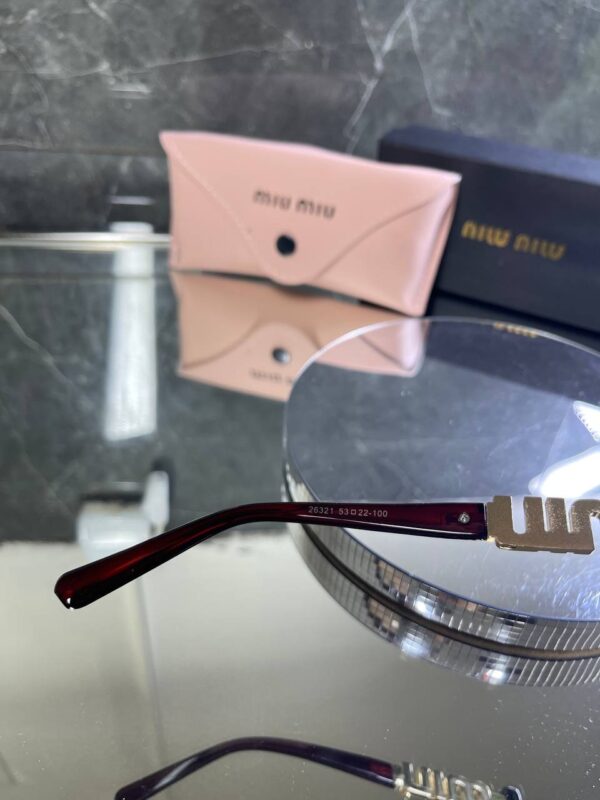 Miu Miu Kare Kahve Çerçeve Kahve cam 723