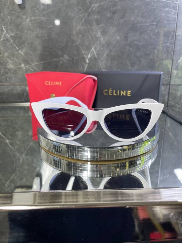 Celine Cat Beyaz çerçeve Siyah cam 728