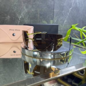 IMG_1645 Mıu Mıu 0mu A51s Zvn90o75 Kahve Cam 740