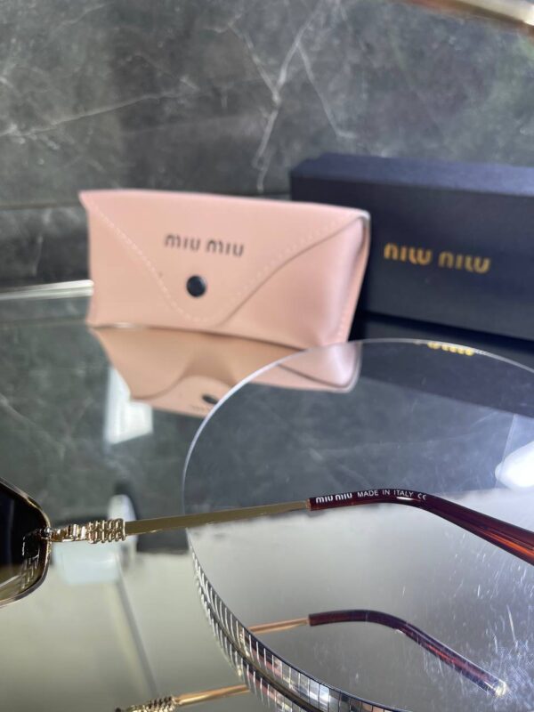 Miu Nocturne A50S Brown 746