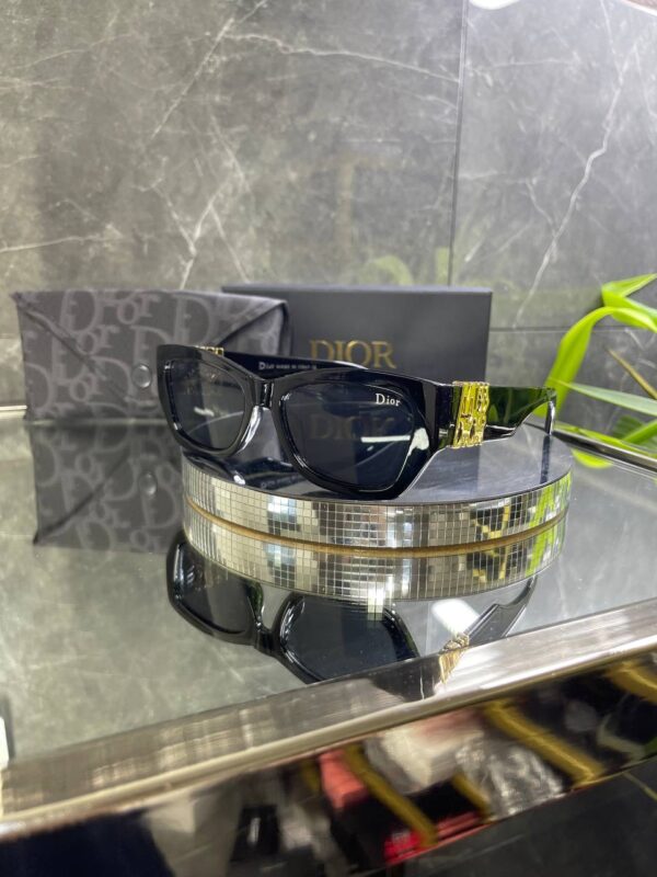 Dior MissDior S1I CD 40182I 01A Siyah Çerçeve Siyah cam 749