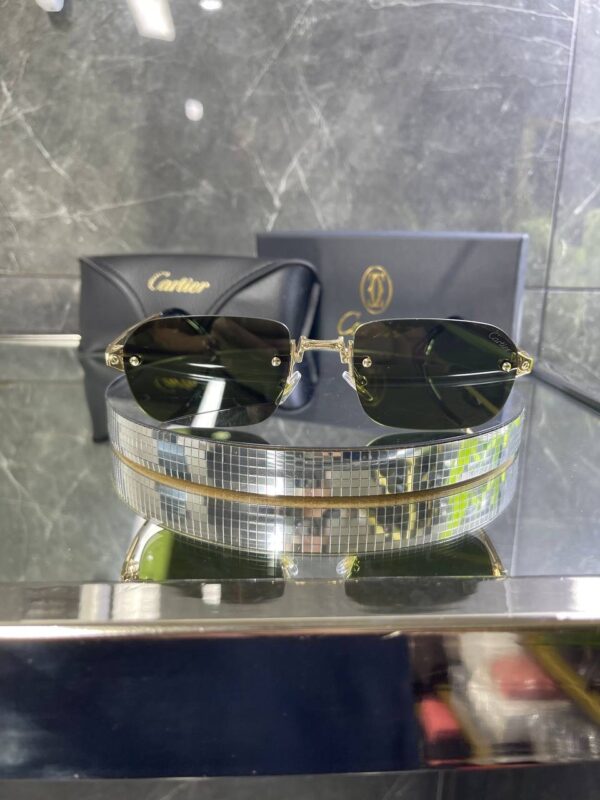 Cartier Çerçevesiz Yeşil cam Gold Detay 757