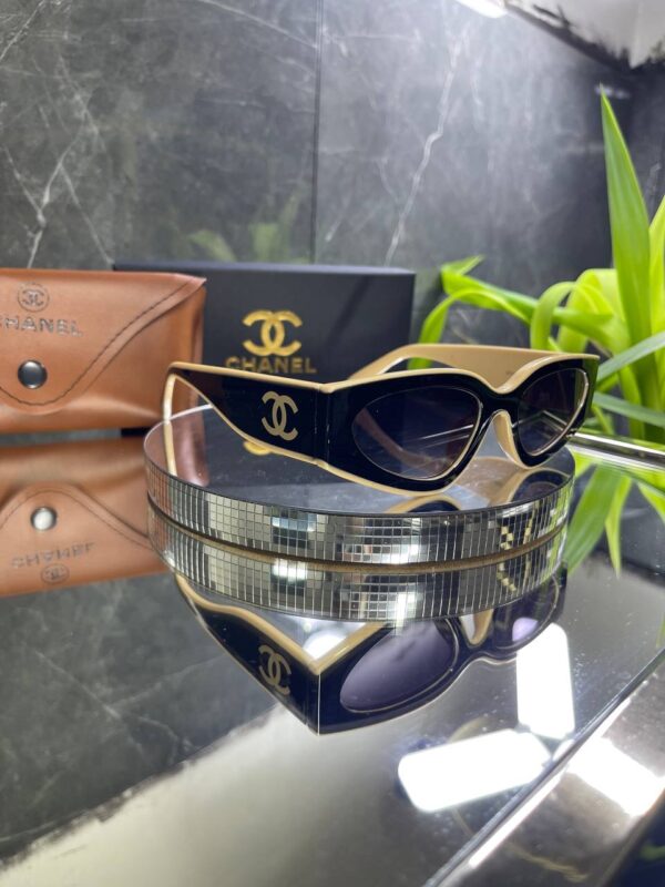 Chanel Geometrik Kemik Siyah Çerçeve Bej Detay 754