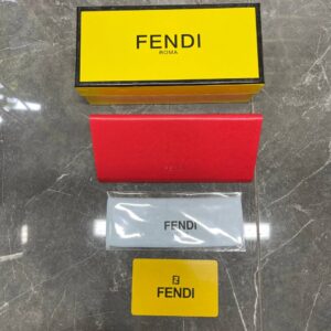 Fendi Orjinal Gözlük kutusu Seti