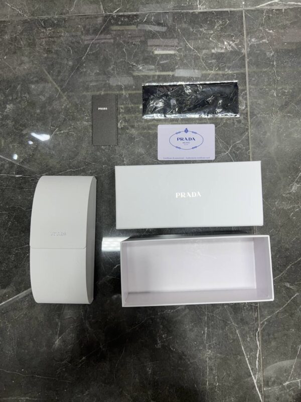 Prada Beyaz Orjinal Gözlük kutusu seti